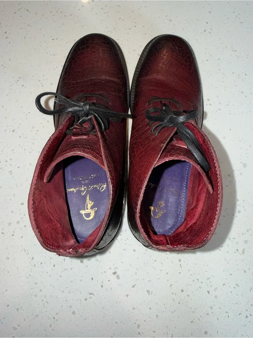 Robert Graham Men's Burgundy Textured Chukka Boots